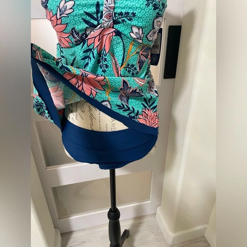 Caribbean Joe Green Floral Tankini Set